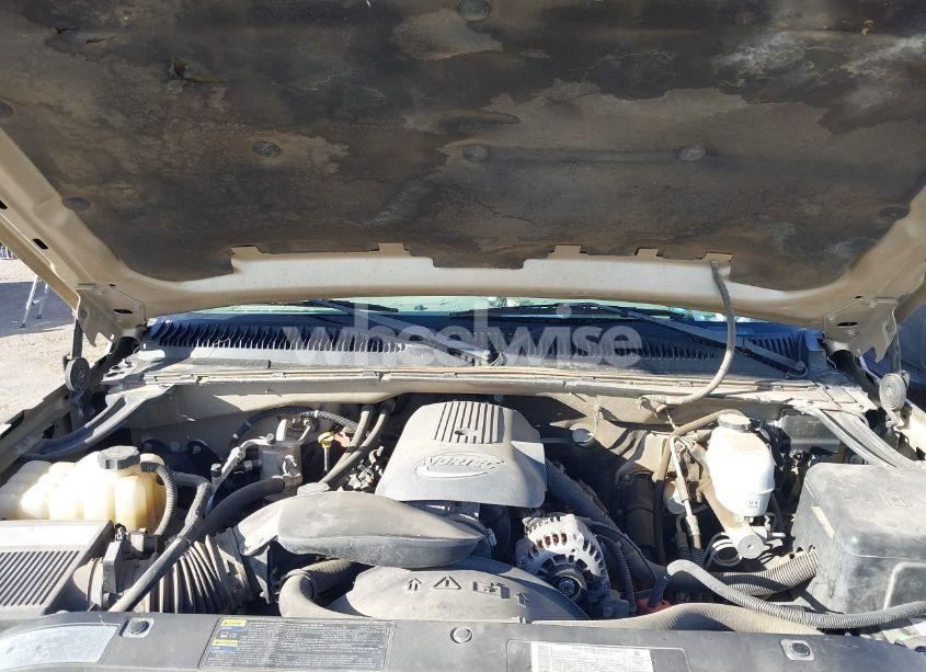 Photo 10 of 2004 Chevrolet Silverado 2500 LS (VIN 1GCGC23U14F252357)