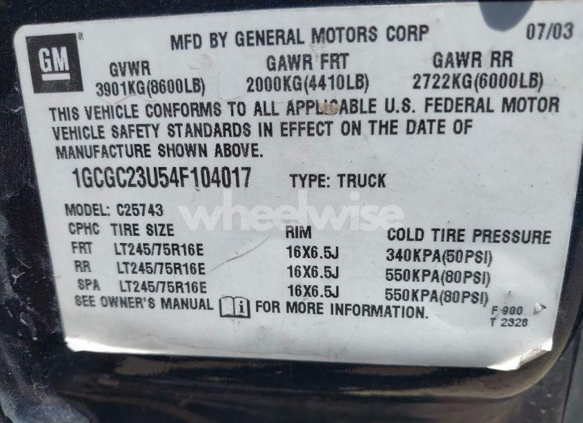 Photo 9 of 2004 Chevrolet Silverado 2500 LS (VIN 1GCGC23U54F104017)