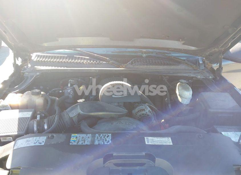 Photo 10 of 2004 Chevrolet Silverado 2500 LS (VIN 1GCGC23U54F143349)