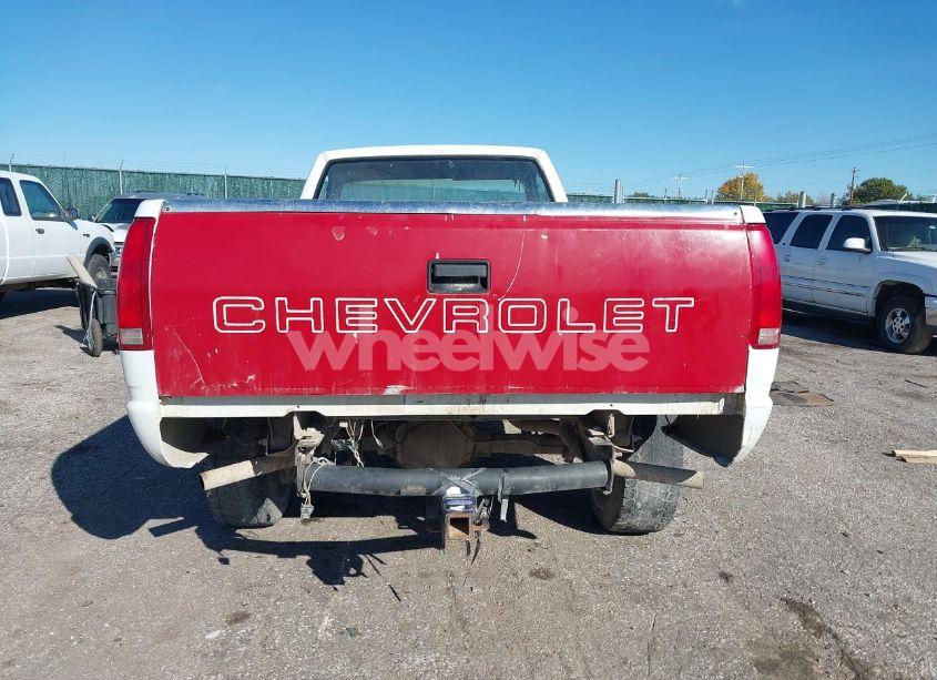 Photo 15 of 1992 Chevrolet Gmt-400 C2500 (VIN 1GCGC24F9NE187054)