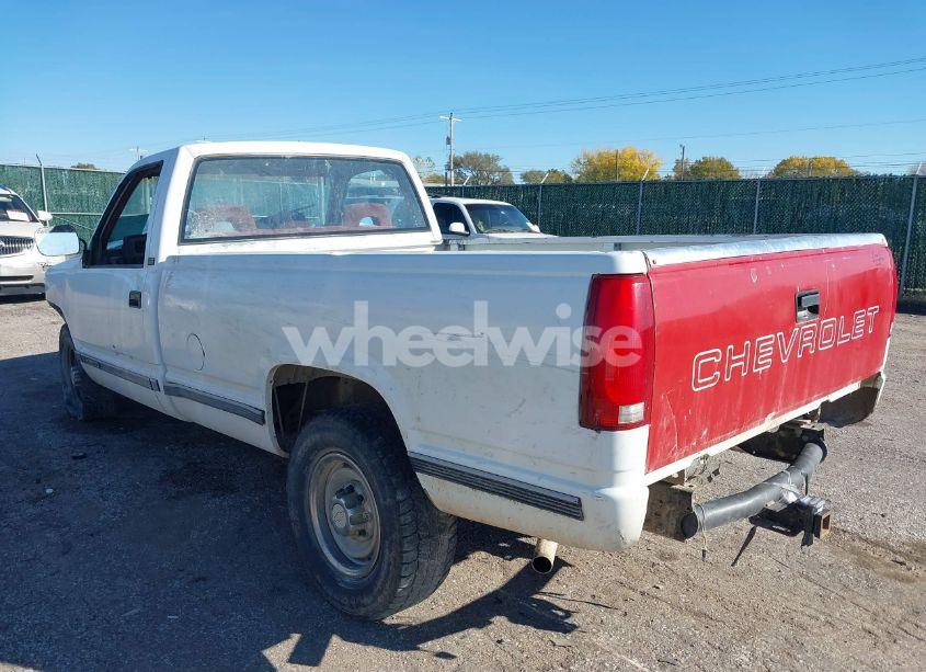 Photo 3 of 1992 Chevrolet Gmt-400 C2500 (VIN 1GCGC24F9NE187054)