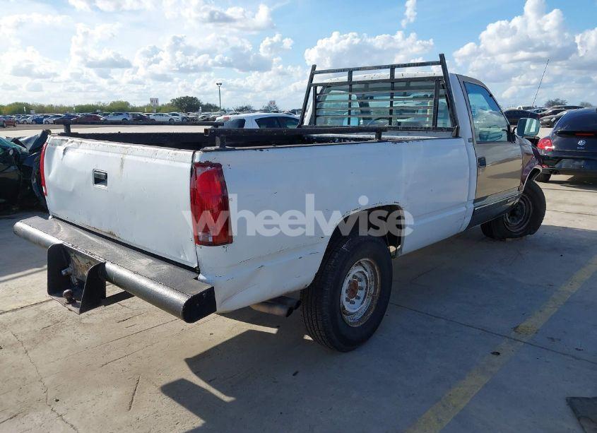 Photo 4 of 1991 Chevrolet Gmt-400 C2500 (VIN 1GCGC24K4ME181464)