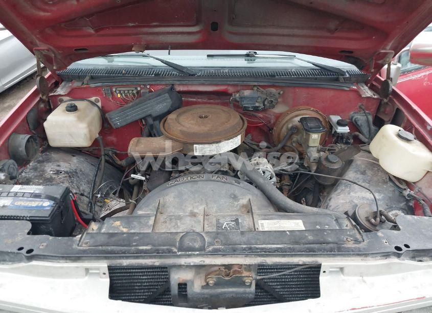 Photo 10 of 1989 Chevrolet Gmt-400 C2500 (VIN 1GCGC24K6KE197209)