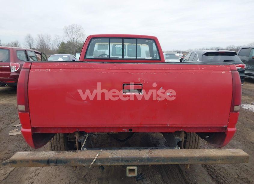 Photo 16 of 1989 Chevrolet Gmt-400 C2500 (VIN 1GCGC24K6KE197209)