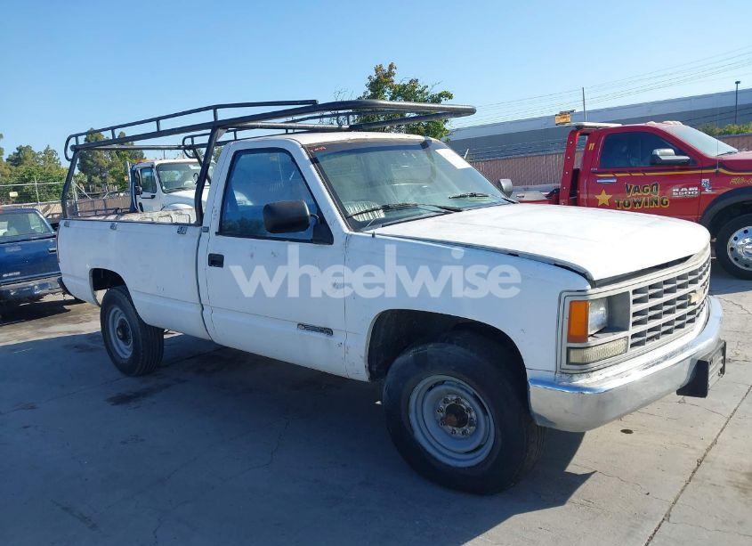 1990 Chevrolet Gmt-400 C2500 (VIN 1GCGC24KXLE161881) main photo