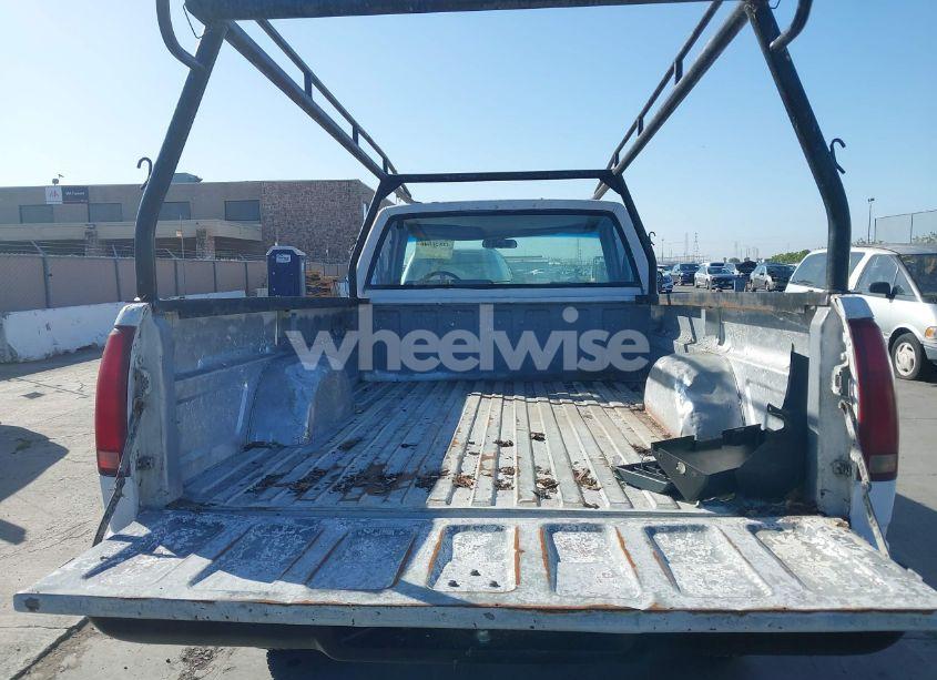 Photo 8 of 1990 Chevrolet Gmt-400 C2500 (VIN 1GCGC24KXLE161881)