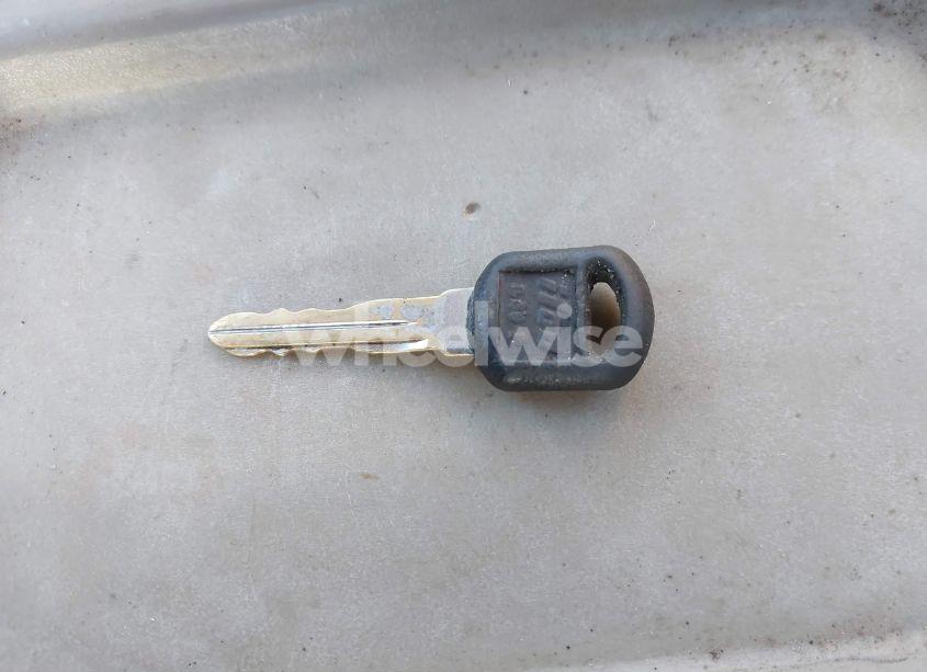 Photo 11 of 1996 Chevrolet Gmt-400 C2500 (VIN 1GCGC24R2TE107035)