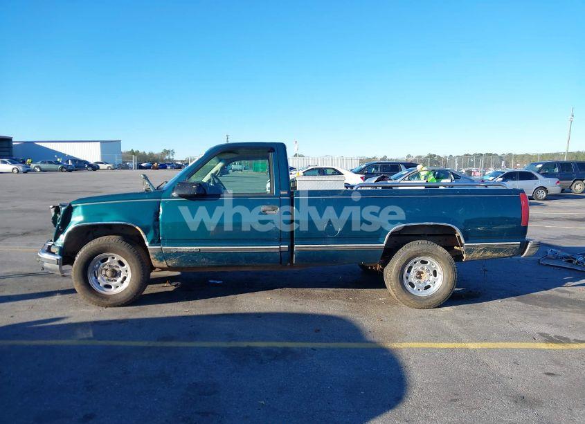 Photo 14 of 1996 Chevrolet Gmt-400 C2500 (VIN 1GCGC24R2TE107035)