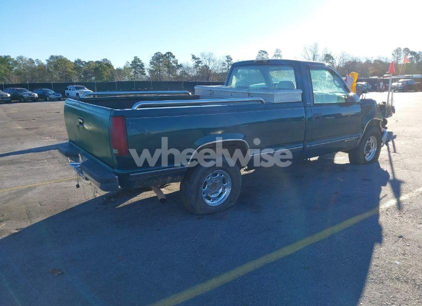 Photo 4 of 1996 Chevrolet Gmt-400 C2500 (VIN 1GCGC24R2TE107035)