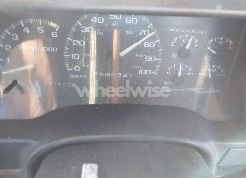 Photo 7 of 1996 Chevrolet Gmt-400 C2500 (VIN 1GCGC24R2TE107035)