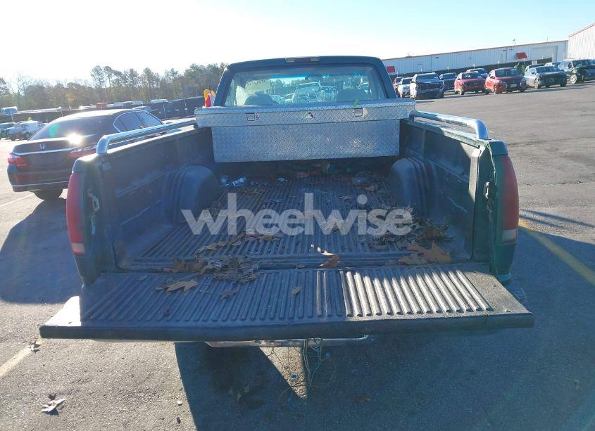 Photo 8 of 1996 Chevrolet Gmt-400 C2500 (VIN 1GCGC24R2TE107035)