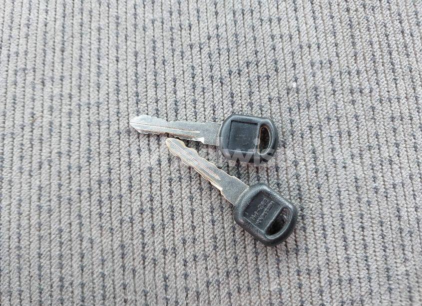 Photo 11 of 1999 Chevrolet C2500 (VIN 1GCGC24R2XF004021)