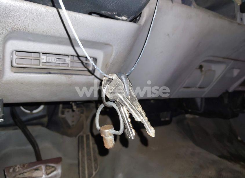 Photo 11 of 1998 Chevrolet C2500 FLEETSIDE (VIN 1GCGC24R6WZ121937)