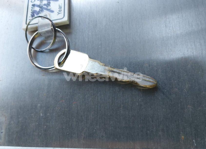 Photo 11 of 1998 Chevrolet C2500 FLEETSIDE (VIN 1GCGC24R6WZ172502)