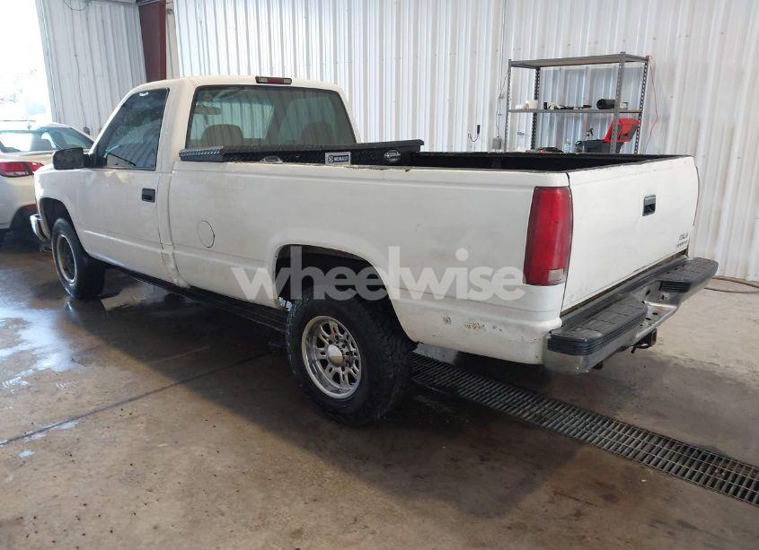 Photo 3 of 1997 Chevrolet C2500 HD FLEETSIDE (VIN 1GCGC24R7VZ191977)