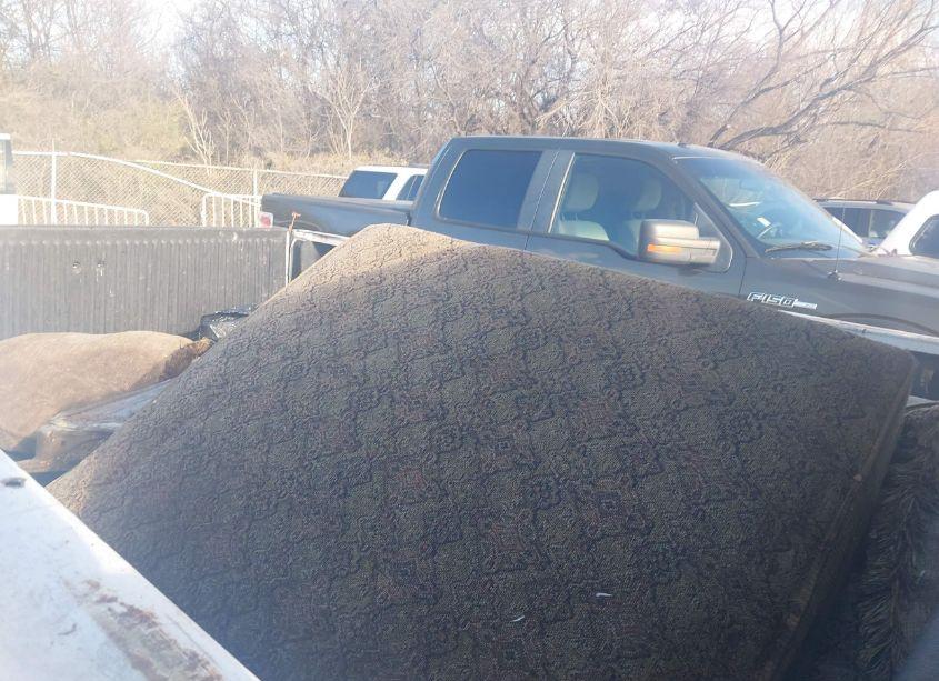 Photo 8 of 1999 Chevrolet C2500 (VIN 1GCGC24R8XR712594)