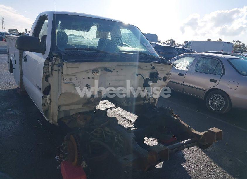 Photo 12 of 1999 Chevrolet Silverado 2500 (VIN 1GCGC24U3XE170980)