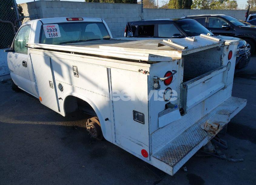 Photo 3 of 1999 Chevrolet Silverado 2500 (VIN 1GCGC24U3XE170980)