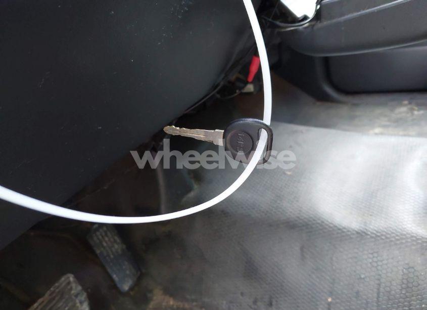 Photo 11 of 2000 Chevrolet Silverado 2500 (VIN 1GCGC24U9YE369761)