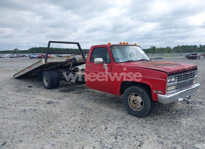1984 Chevrolet C20 (VIN 1GCGC24W1ES121373) main photo