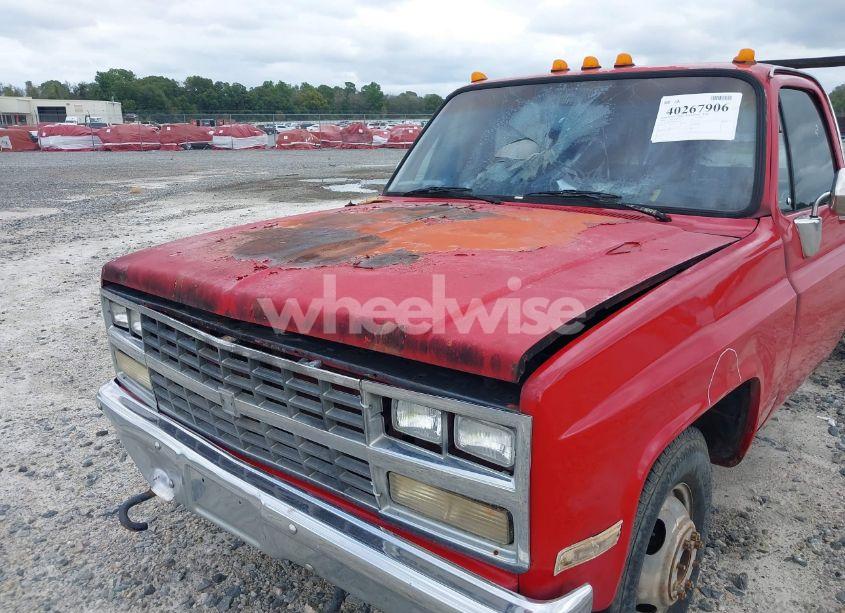 Photo 6 of 1984 Chevrolet C20 (VIN 1GCGC24W1ES121373)