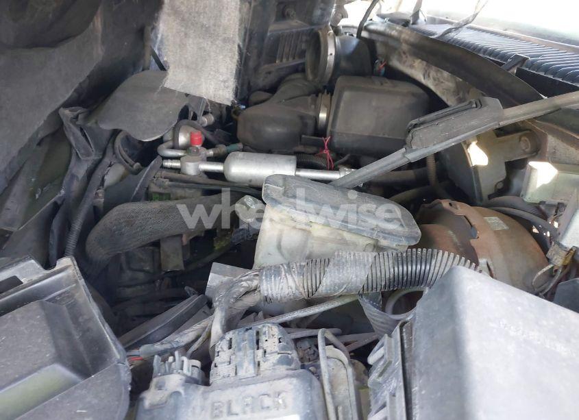 Photo 10 of 1996 Chevrolet Gmt-400 C2500 (VIN 1GCGC29R1TE267156)