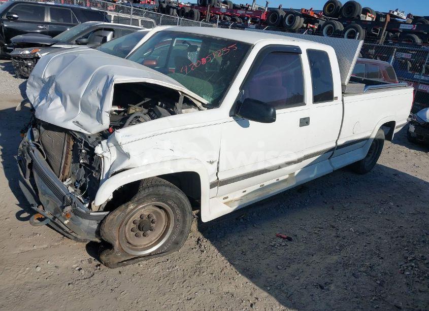 Photo 2 of 1996 Chevrolet Gmt-400 C2500 (VIN 1GCGC29R1TE267156)