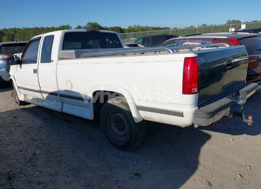 Photo 3 of 1996 Chevrolet Gmt-400 C2500 (VIN 1GCGC29R1TE267156)