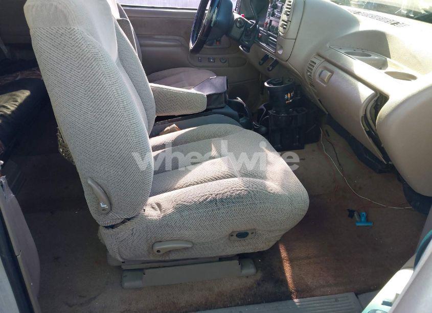 Photo 5 of 1996 Chevrolet Gmt-400 C2500 (VIN 1GCGC29R1TE267156)