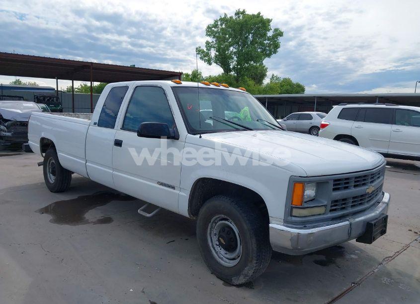 1996 Chevrolet Gmt-400 C2500 (VIN 1GCGC29R2TE200856) main photo