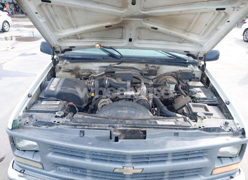 Photo 10 of 1996 Chevrolet Gmt-400 C2500 (VIN 1GCGC29R2TE200856)
