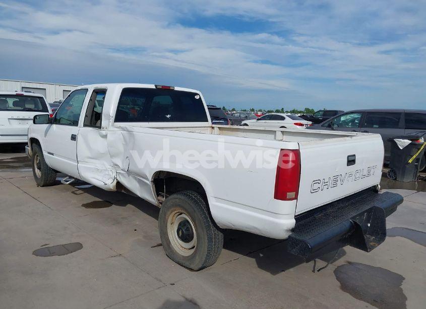 Photo 3 of 1996 Chevrolet Gmt-400 C2500 (VIN 1GCGC29R2TE200856)