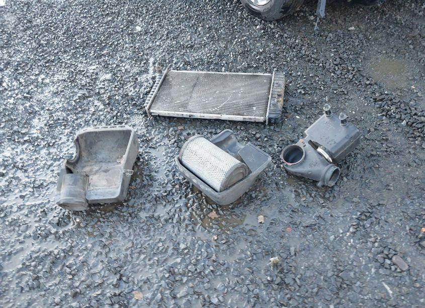 Photo 11 of 1996 Chevrolet Gmt-400 C2500 (VIN 1GCGC29R2TE236191)