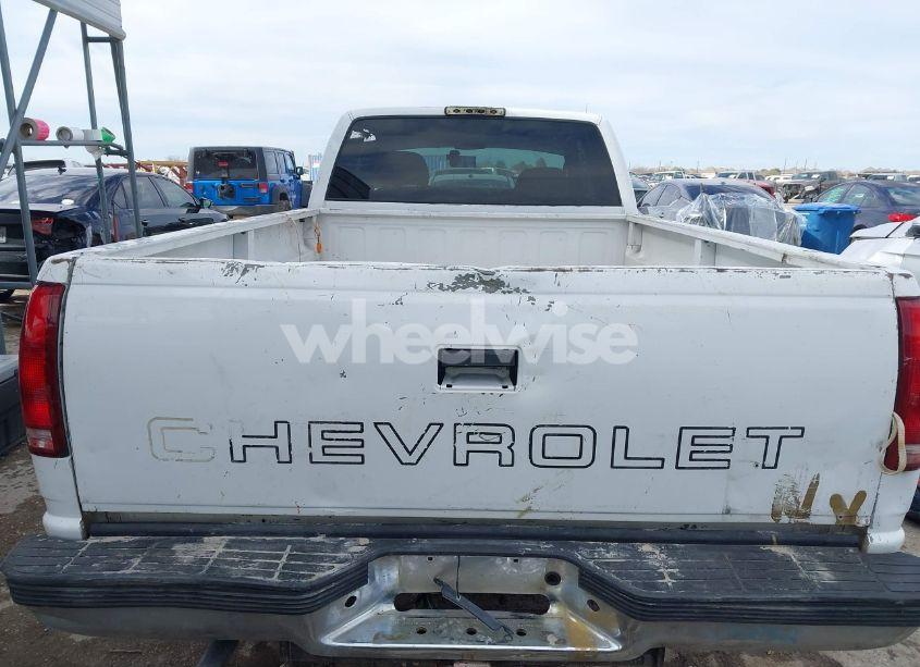 Photo 16 of 1998 Chevrolet C2500 FLEETSIDE (VIN 1GCGC29R2WE243341)