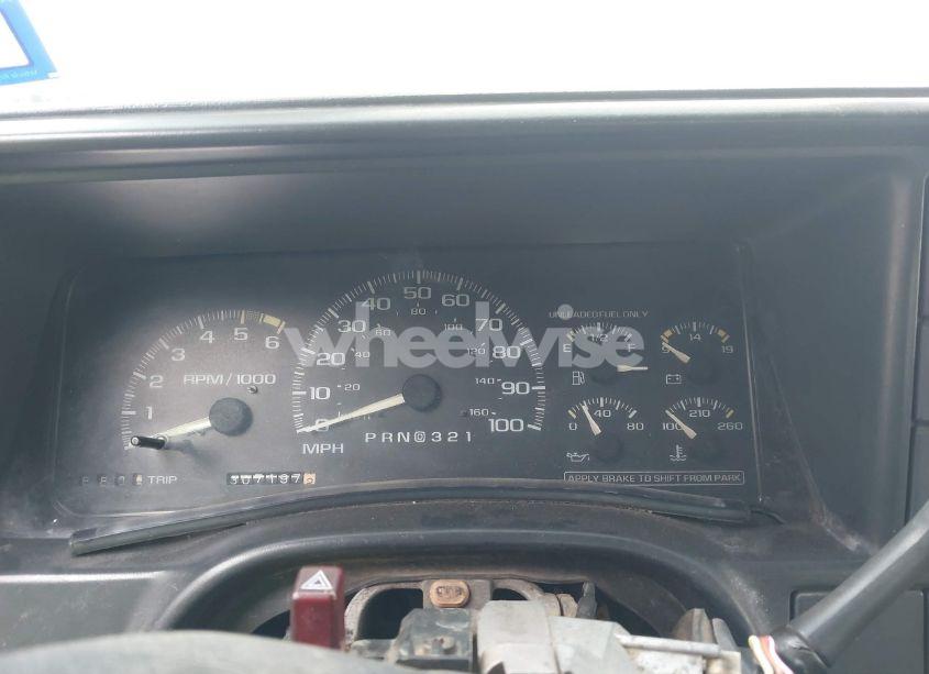 Photo 7 of 1998 Chevrolet C2500 FLEETSIDE (VIN 1GCGC29R2WE243341)