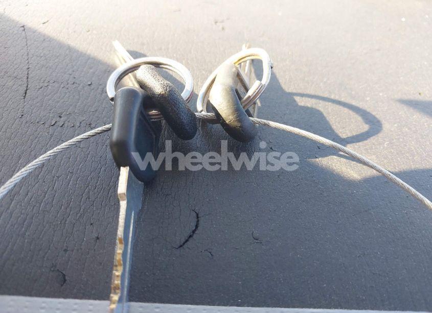 Photo 11 of 1998 Chevrolet C2500 FLEETSIDE (VIN 1GCGC29R5WE141659)