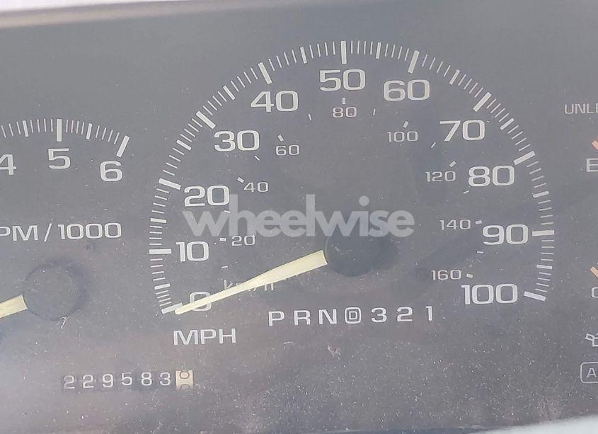 Photo 15 of 1998 Chevrolet C2500 FLEETSIDE (VIN 1GCGC29R5WE141659)