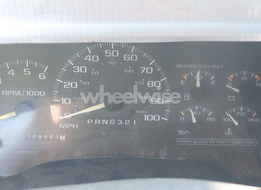 Photo 7 of 1998 Chevrolet C2500 FLEETSIDE (VIN 1GCGC29R5WE141659)