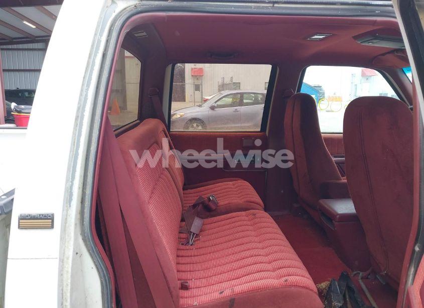 Photo 8 of 1993 Chevrolet Gmt-400 C3500 (VIN 1GCGC33F8PJ400450)