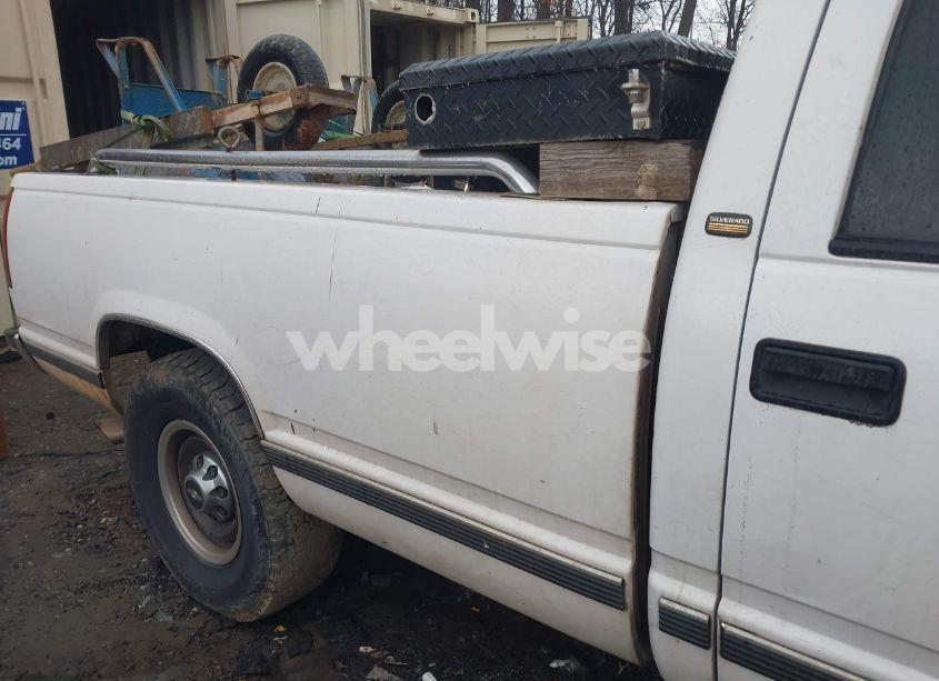 Photo 12 of 1997 Chevrolet C3500 HD FLEETSIDE (VIN 1GCGC33R7VF046253)