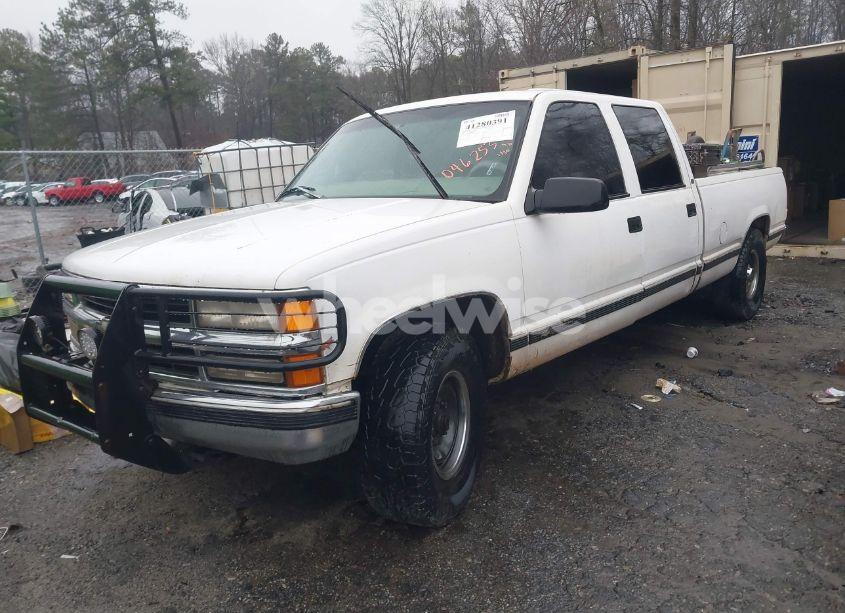 Photo 2 of 1997 Chevrolet C3500 HD FLEETSIDE (VIN 1GCGC33R7VF046253)