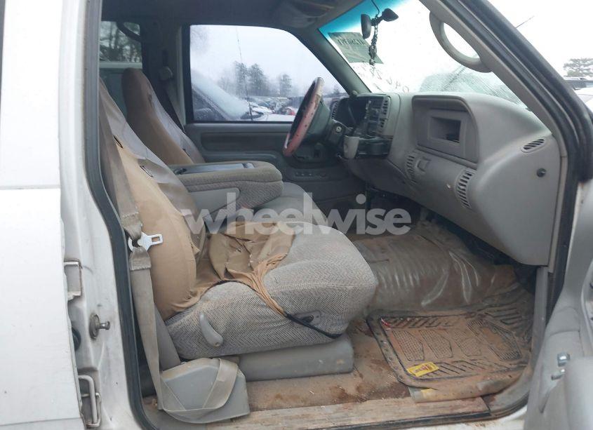 Photo 5 of 1997 Chevrolet C3500 HD FLEETSIDE (VIN 1GCGC33R7VF046253)