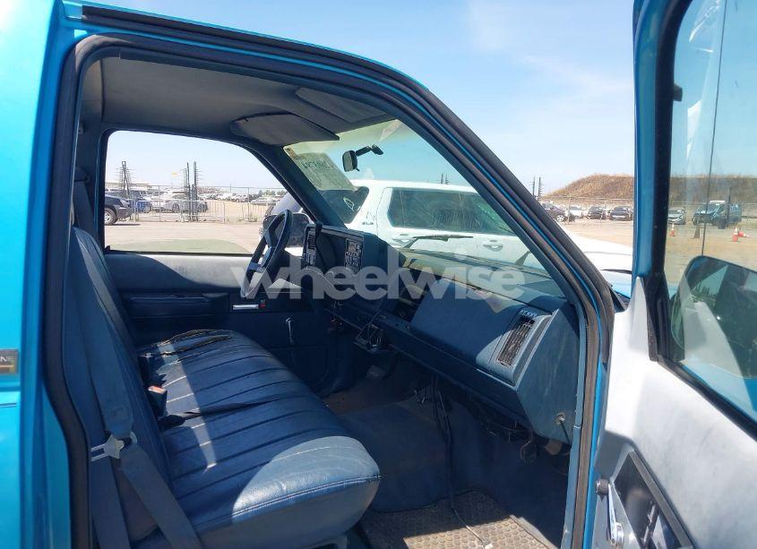 Photo 5 of 1994 Chevrolet Gmt-400 C3500 (VIN 1GCGC34N2RE195600)