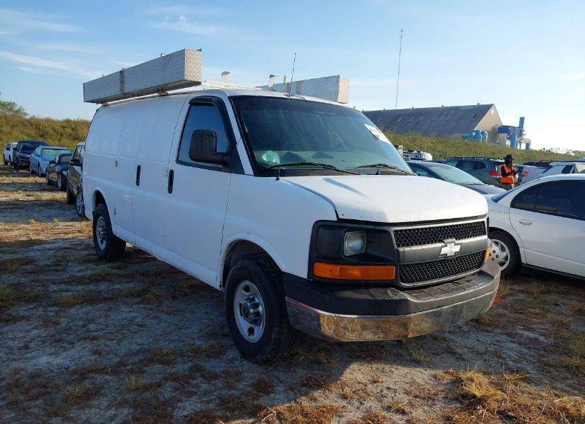 2009 Chevrolet Express 2500 WORK VAN (VIN 1GCGG25C091135706) main photo