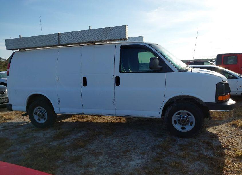 Photo 12 of 2009 Chevrolet Express 2500 WORK VAN (VIN 1GCGG25C091135706)