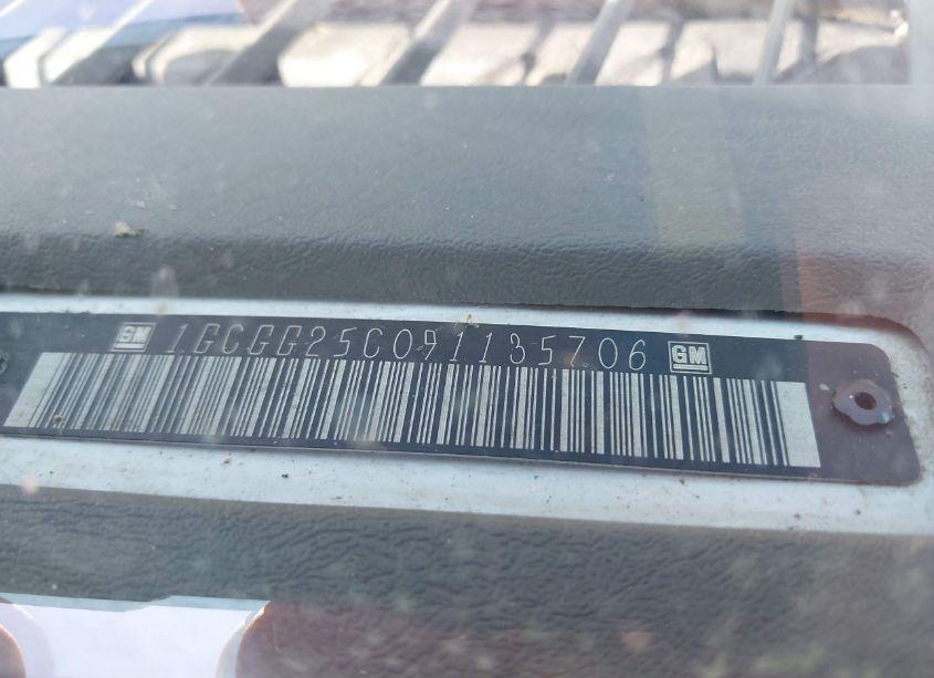 Photo 9 of 2009 Chevrolet Express 2500 WORK VAN (VIN 1GCGG25C091135706)