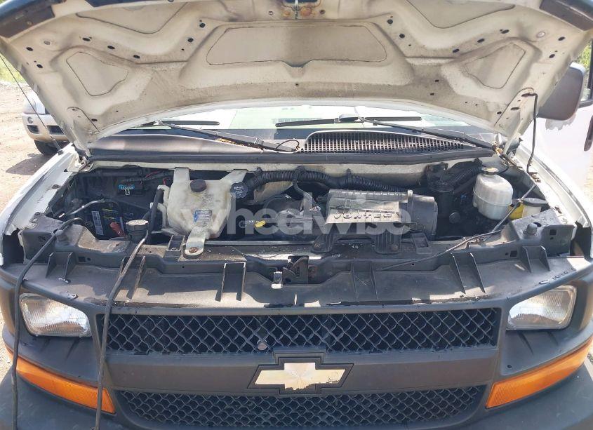 Photo 10 of 2009 Chevrolet Express 2500 WORK VAN (VIN 1GCGG25C191184204)
