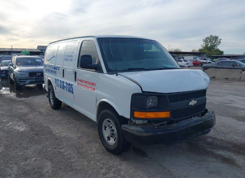 2009 Chevrolet Express 2500 WORK VAN (VIN 1GCGG25C391179537) main photo