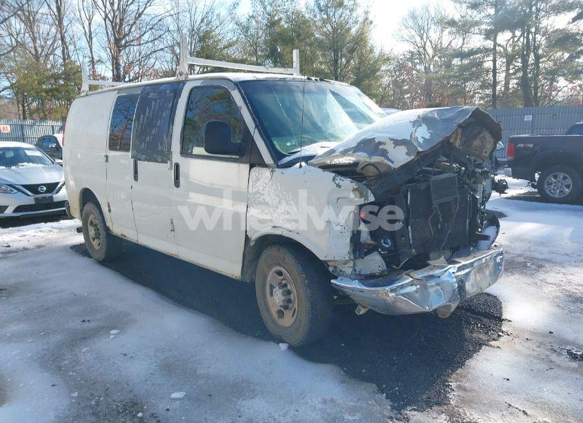 2008 Chevrolet Express WORK VAN (VIN 1GCGG25C581129690) main photo
