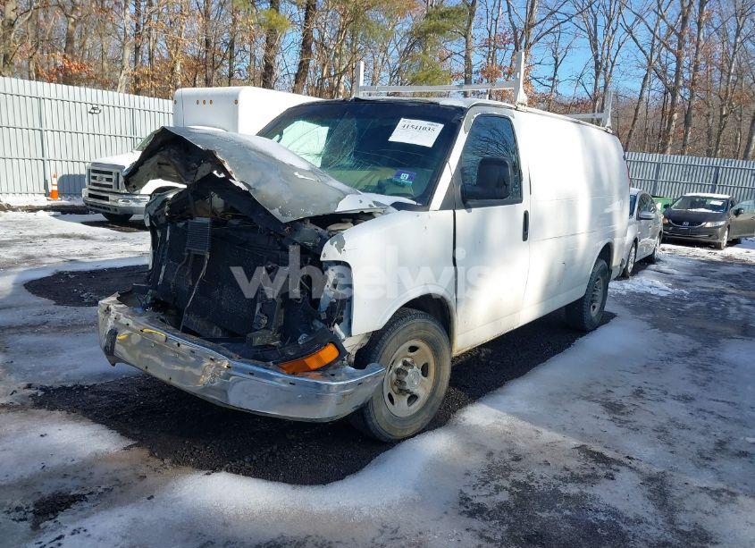 Photo 2 of 2008 Chevrolet Express WORK VAN (VIN 1GCGG25C581129690)